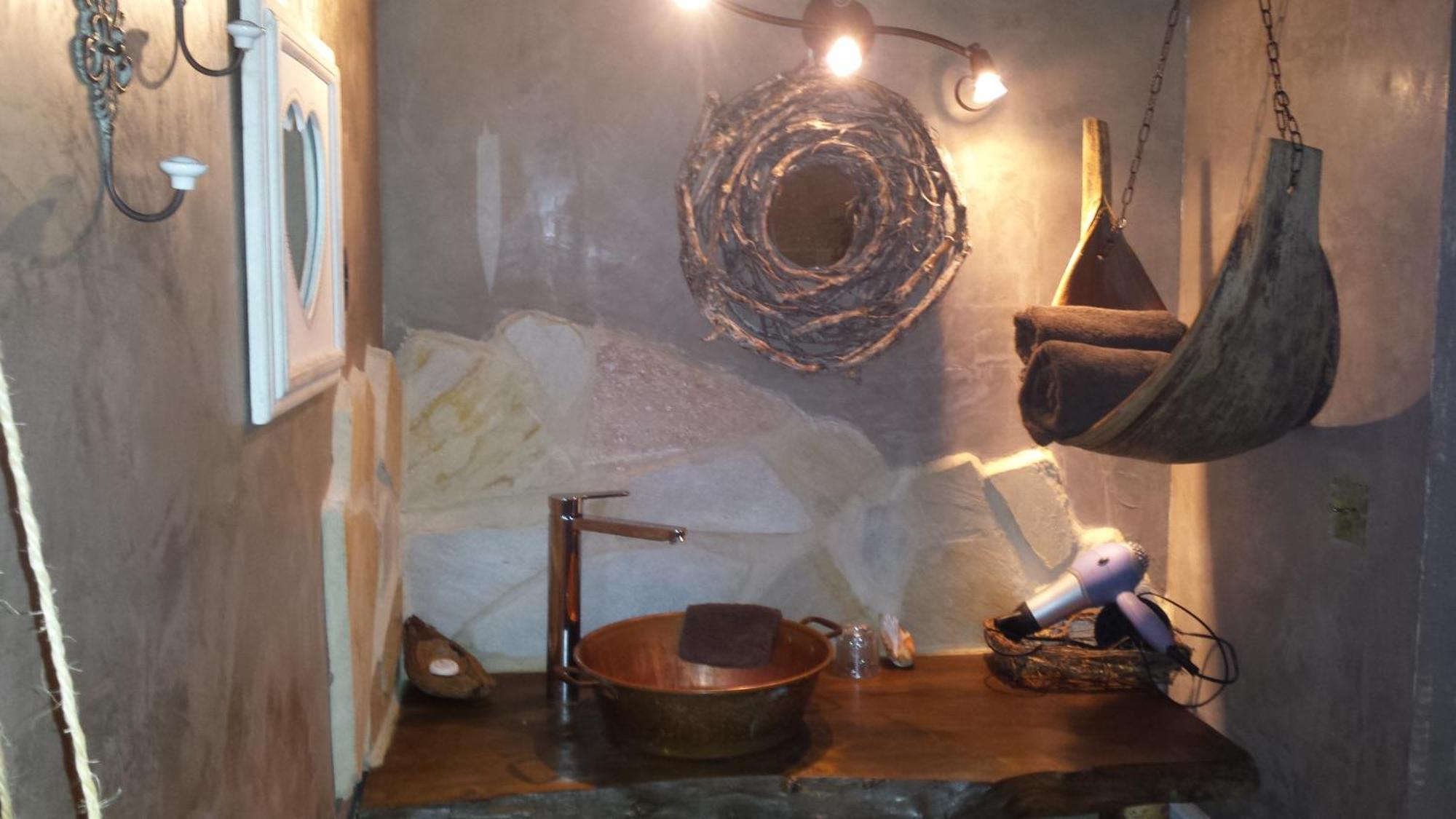 Chambres D Hotes ,Hotel ,Secret D'Une Nuit A Vicq Pres De Onnaing,Avec Piscine 客房 照片