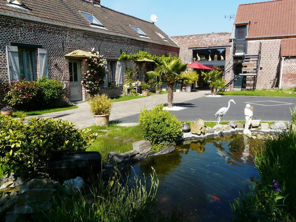Chambres D Hotes ,Hotel ,Secret D'Une Nuit A Vicq Pres De Onnaing,Avec Piscine 外观 照片