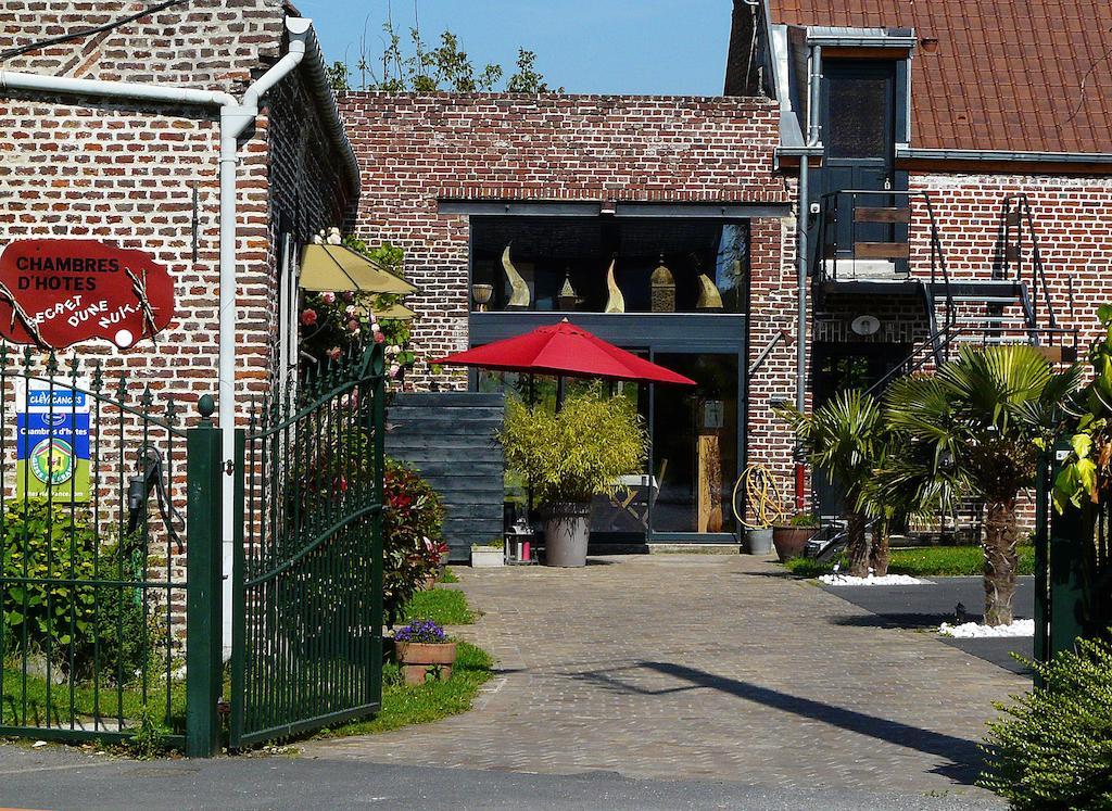 Chambres D Hotes ,Hotel ,Secret D'Une Nuit A Vicq Pres De Onnaing,Avec Piscine 外观 照片